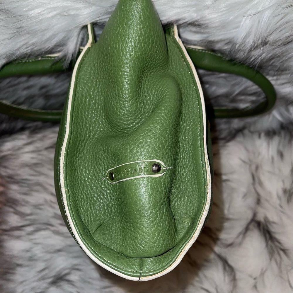 🚨Sold🚨Cole Hahn leather preloved Green pebbled rescue purse - Picture 16 of 16